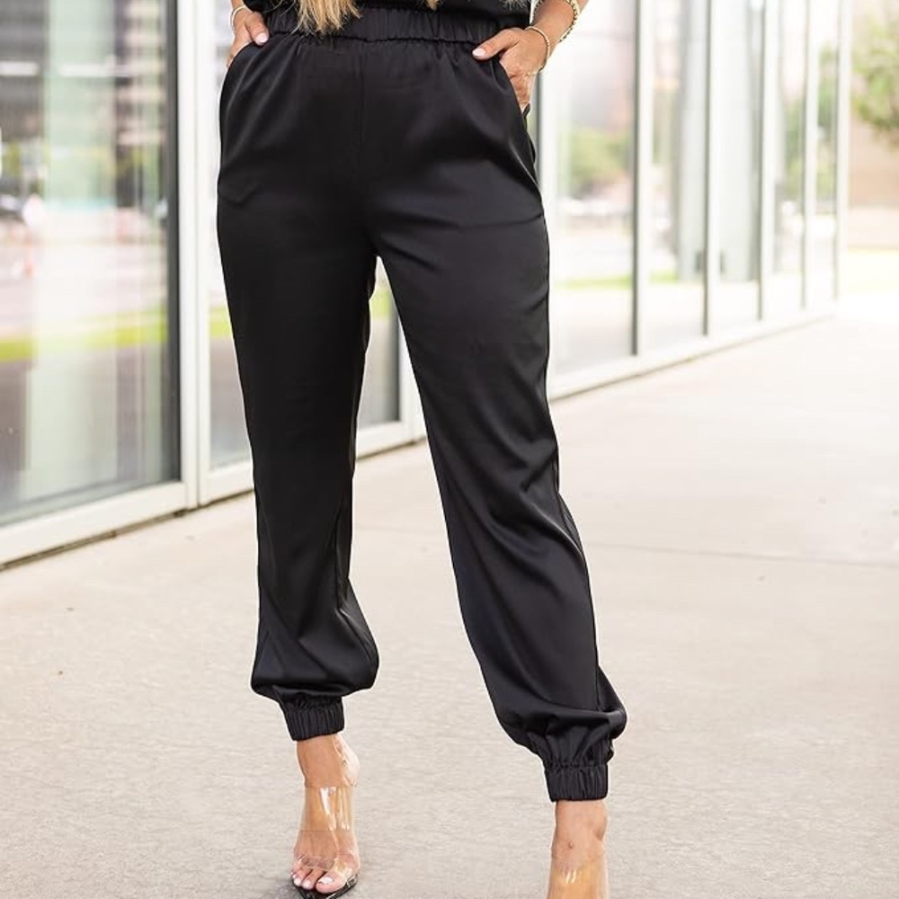 The Drop Women's Black Jogger Pant by @kerrently (NWT)